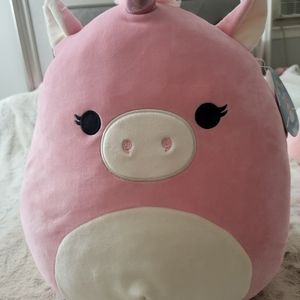 NWT 🩷  14-inch 🩷 Seraphina 🍓 Squishmallow 🎁 🩵
